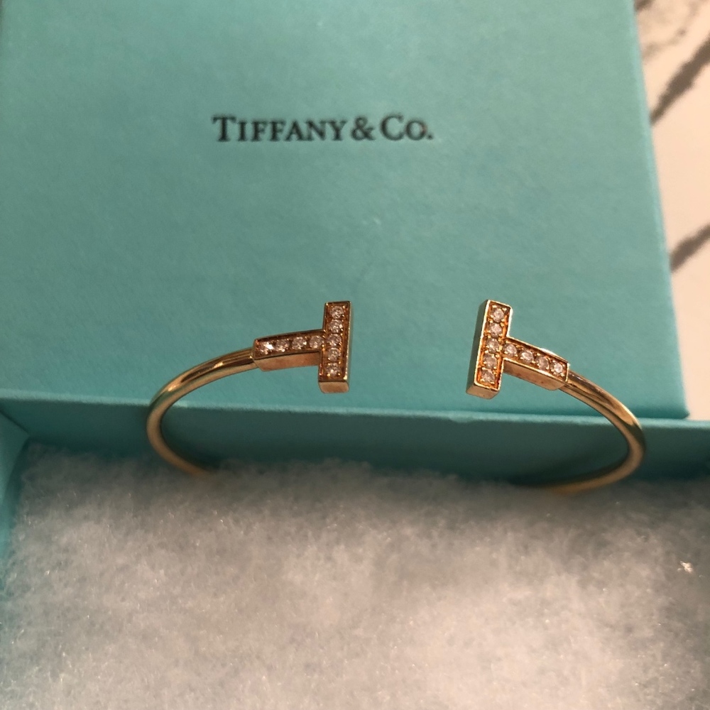 Tiffany T 18 K diamond bracelet